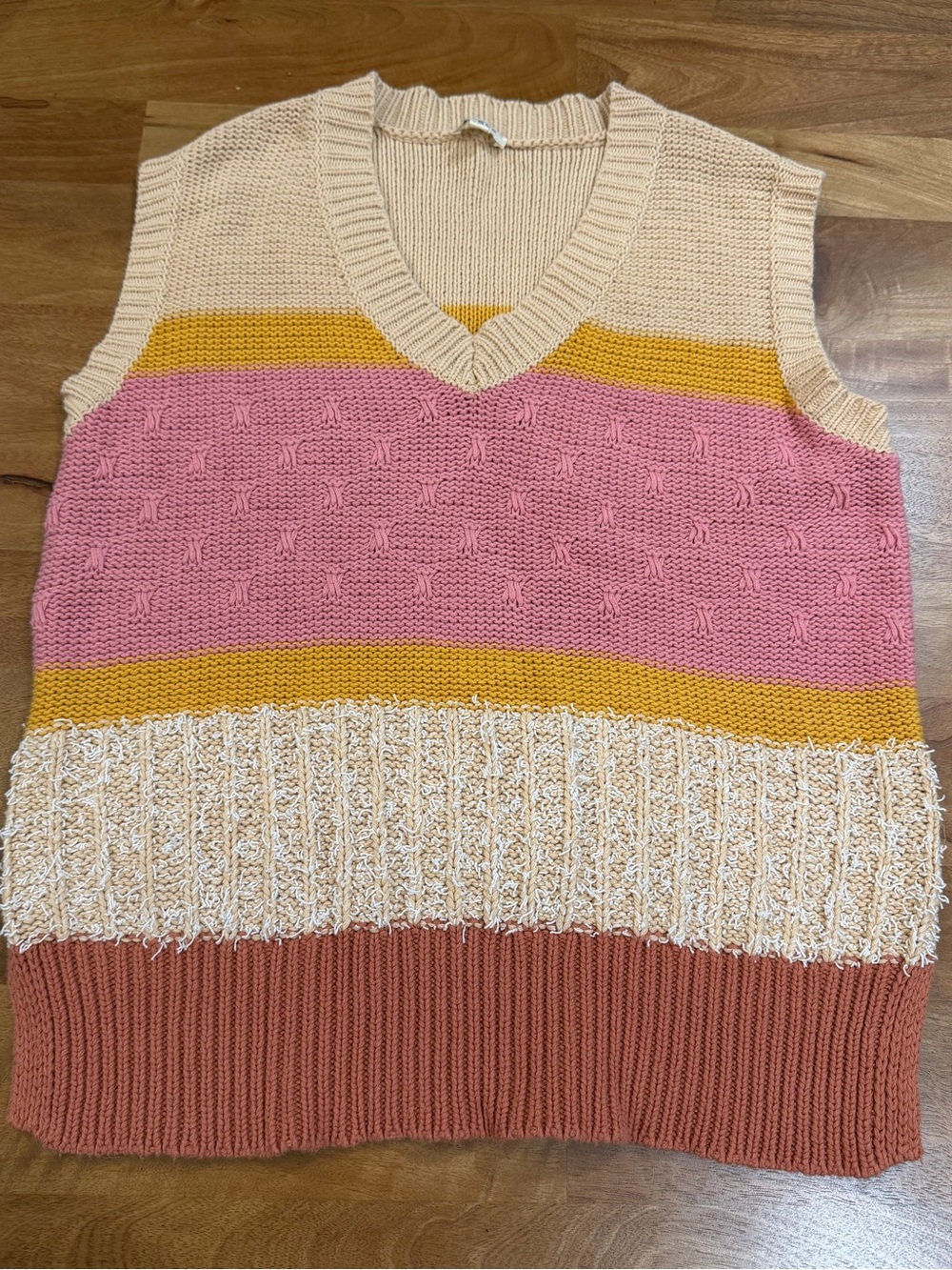 Umgee Pink, Mustard & Rust Colorblock Striped V-Neck Sweater Vest Size Large